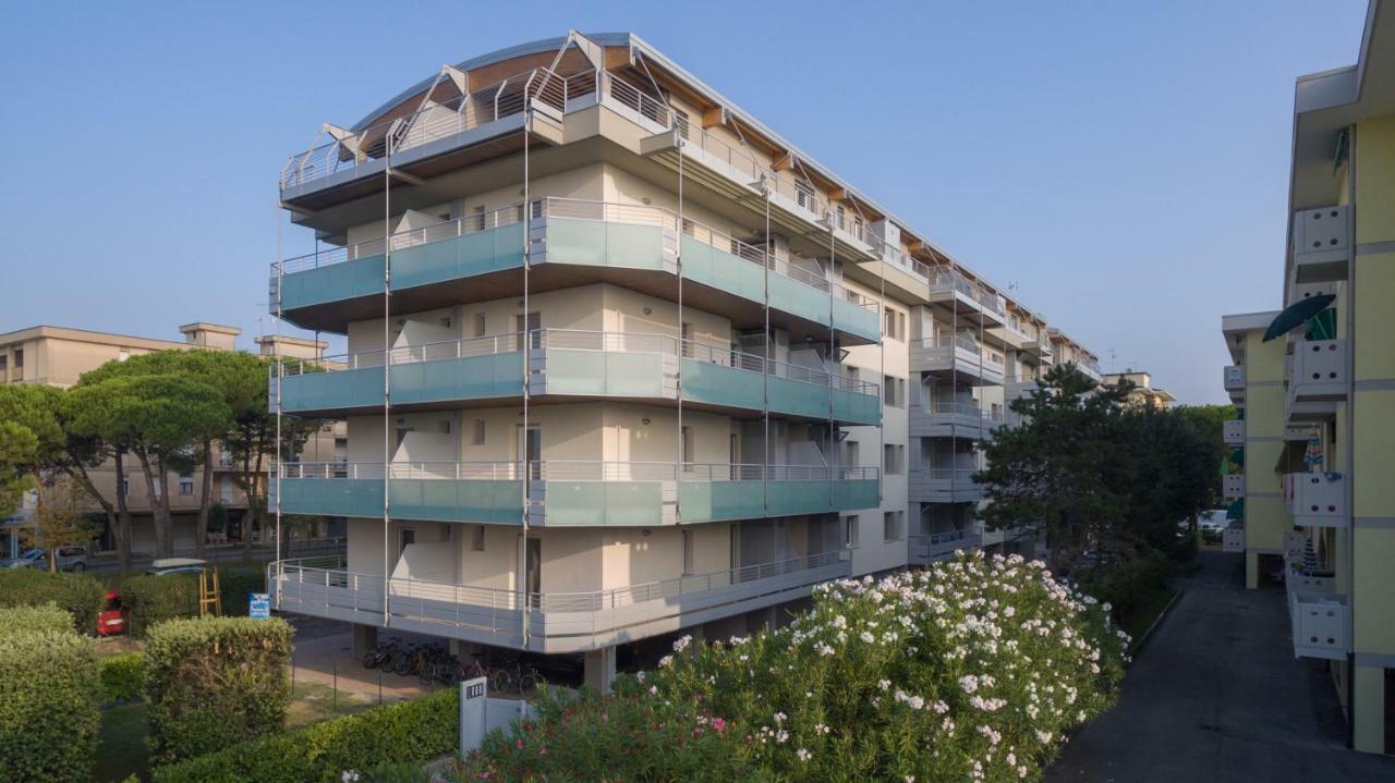 Residence Vivaldi Bibione Exteriér fotografie
